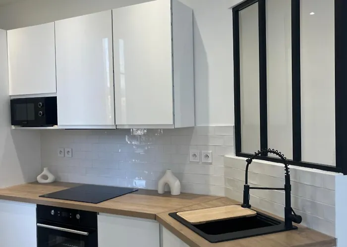 Havre De Paix A نيس